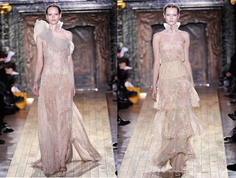 Valentino Haute Couture Proleće - Leto 2011
Čipka kao zaštitni znak brenda, na lepršavom muslinu, može li ovoga romantičnije?!?