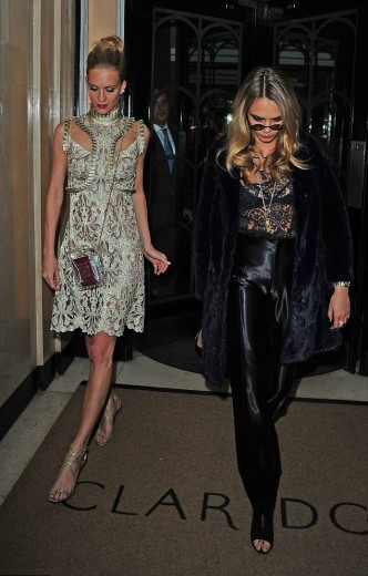 Poppy i Cara Delevingne