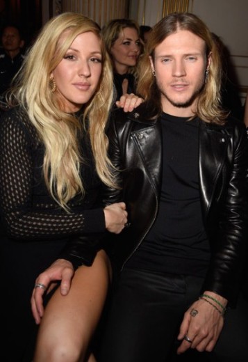 Ellie Goulding na Versace reviji