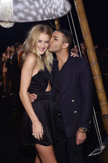 Rosie Huntington-Whiteley i Olivier Rousteing