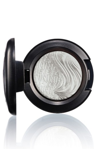 MAC Extra Dimension Eye Shadow in Platinum Love